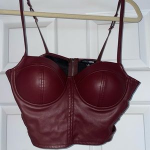 Burgundy Corset Top / Brand: Fashion Nova / Size: Medium